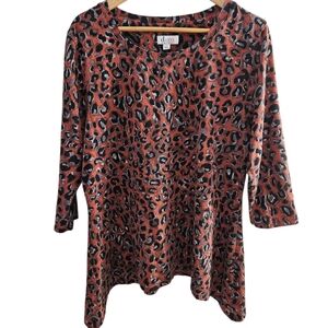 Denim & Co Animal Print Women's 3/4 Sleeve Leopard Top Asymmetrical Hem